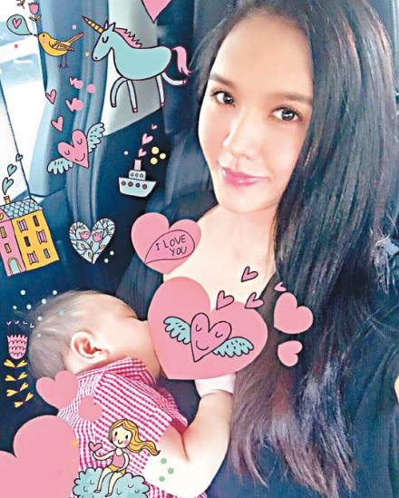 官恩娜上载喂母乳的照片 官恩娜上载喂母乳的照片