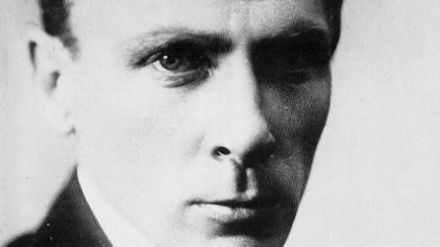 布尔加科夫
布尔加科夫