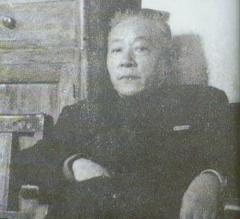 首任校长杨东莼 首任校长杨东莼