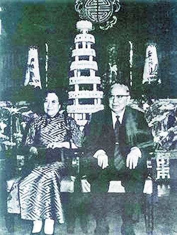 孙科与夫人 孙科与夫人