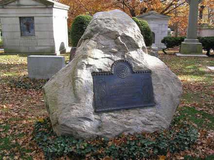 野口英世的墓 野口英世的墓