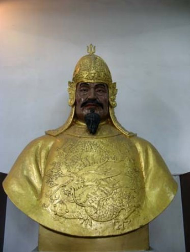 福州于山戚公祠内的戚继光像 福州于山戚公祠内的戚继光像