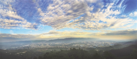 北碚城市远眺图 北碚城市远眺图