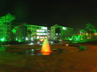 现昆明学院夜景 现昆明学院夜景