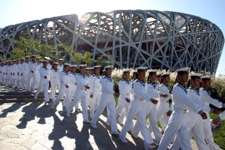 2009年10月4日鸟巢迎来国庆受阅部队官兵 2009年10月4日鸟巢迎来国庆受阅部队官兵