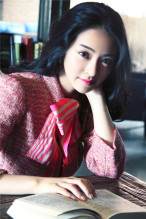 种丹妮气质写真