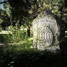 博尔赫斯之墓。 博尔赫斯之墓。