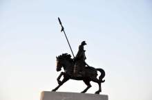 “霍去病西征”塑像 “霍去病西征”塑像