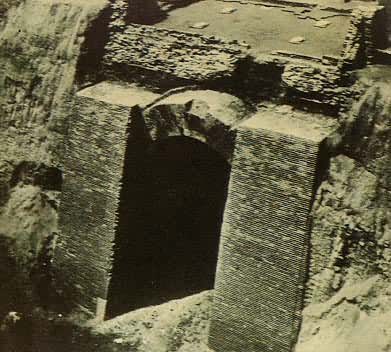 1969年出土的元大都和义门遗址 1969年出土的元大都和义门遗址