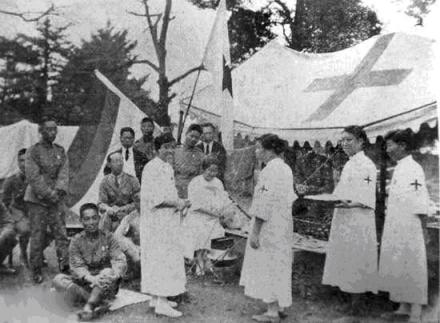 中国医疗队在日救助灾民 中国医疗队在日救助灾民