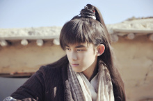 《奇星记》展雄飞