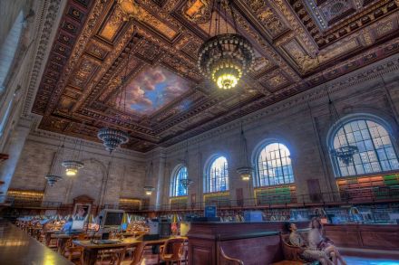 主阅览室 主阅览室