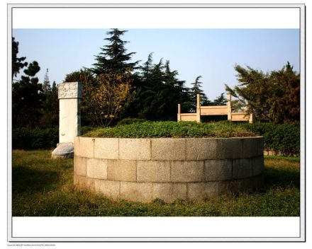 唐顺之墓
唐顺之墓