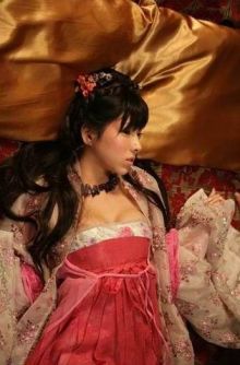 早川濑里奈剧照 早川濑里奈剧照