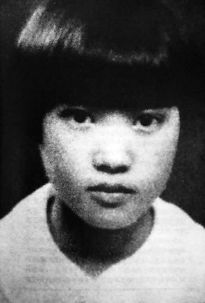 8岁时的秦怡 8岁时的秦怡