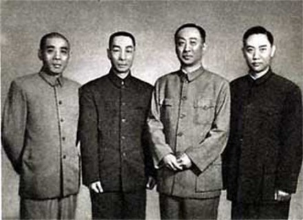 裘盛荣、谭富英、马连良、张君秋 裘盛荣、谭富英、马连良、张君秋