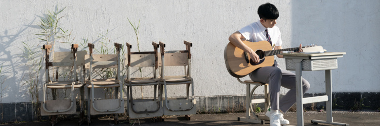 《你值得更好的》MV 《你值得更好的》MV