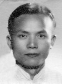 大学时期的王钟翰
大学时期的王钟翰