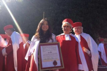 被授予骑士高级勋章 被授予骑士高级勋章