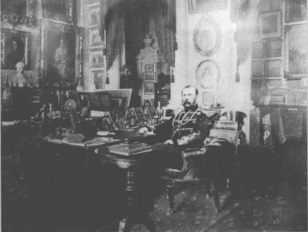 在冬宫办公室中的亚历山大二世
在冬宫办公室中的亚历山大二世