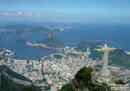 从耶稣山俯瞰里约市区 从耶稣山俯瞰里约市区