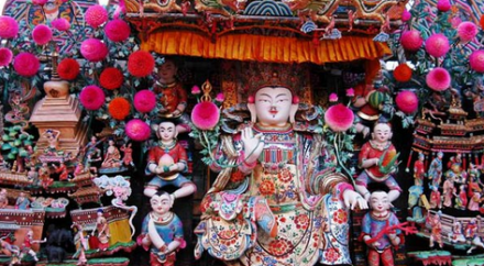 塔尔寺绝美酥油佛像
塔尔寺绝美酥油佛像