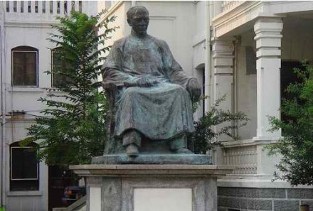 梁启超雕塑 梁启超雕塑