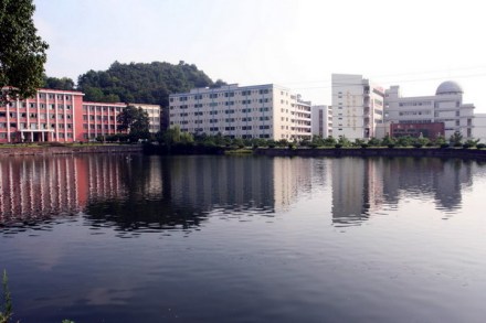 垫江中学 垫江中学