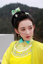 《花谢花飞花满天》