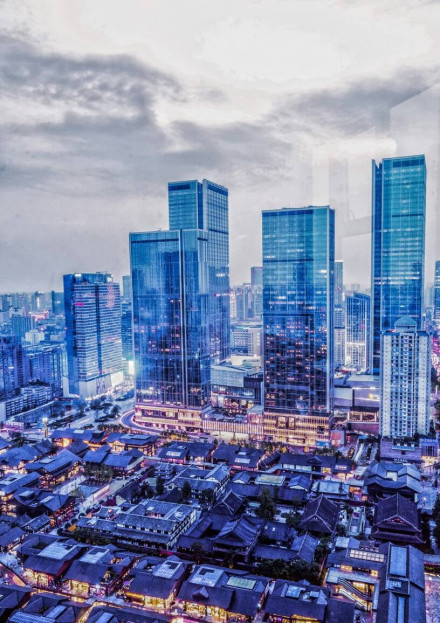 成都东大街被誉为西部的华尔街 成都东大街被誉为西部的华尔街