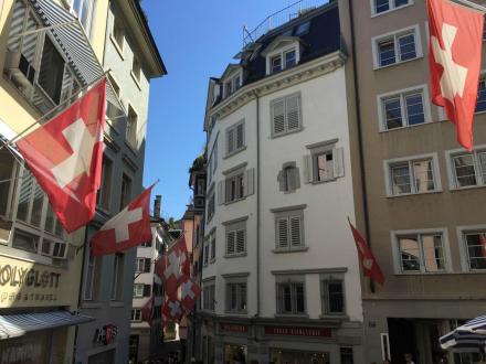 奥古斯丁巷 奥古斯丁巷