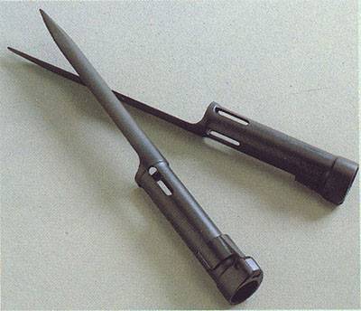 FNFAL自动步枪上的管式单功能刺刀