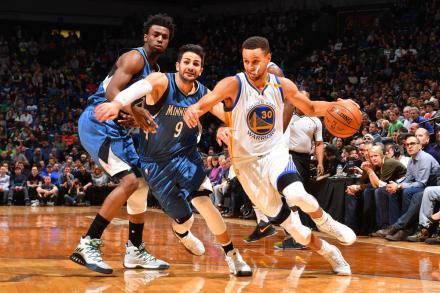 对阵森林狼 对阵森林狼