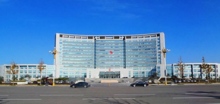 章丘区委区政府所在地——龙泉大厦 章丘区委区政府所在地——龙泉大厦