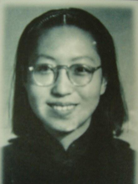 进入大学时的张爱玲 进入大学时的张爱玲