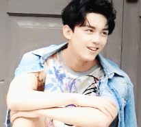 吴磊动图合辑 吴磊动图合辑