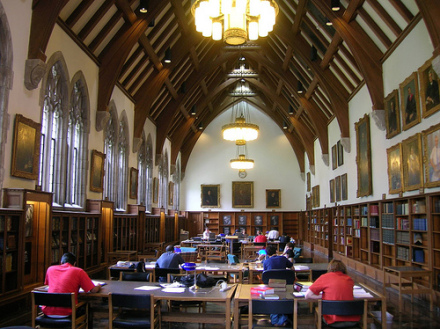 三一图书馆 三一图书馆