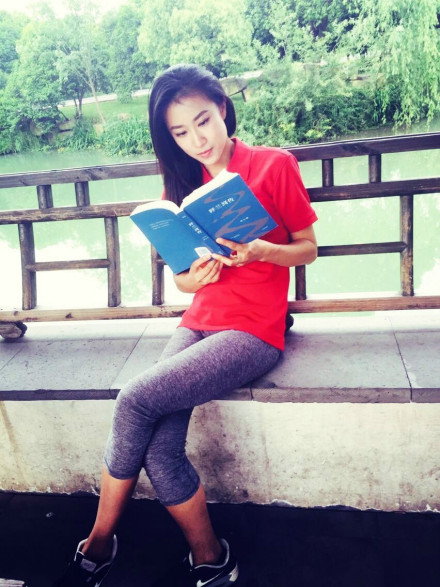 七堇年照片 七堇年照片