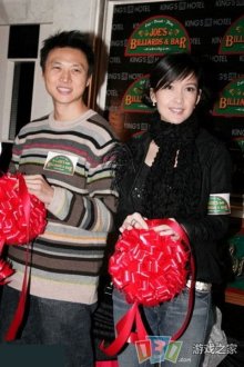 倪震与周慧敏的照片 倪震与周慧敏的照片