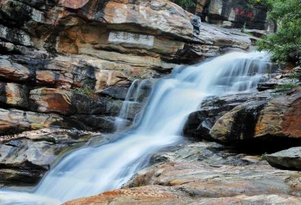 卢崖瀑布 卢崖瀑布