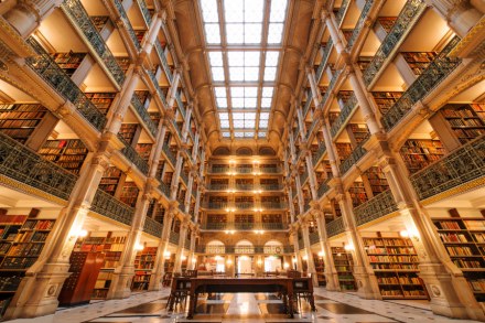 欢迎前台 欢迎前台