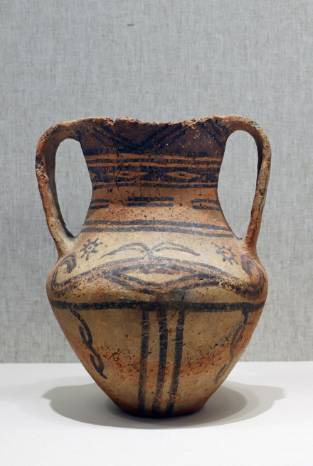 太阳纹彩陶罐 太阳纹彩陶罐