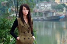 《童话二分之一》饰演赵庭谖/赵庭雨 《童话二分之一》饰演赵庭谖/赵庭雨