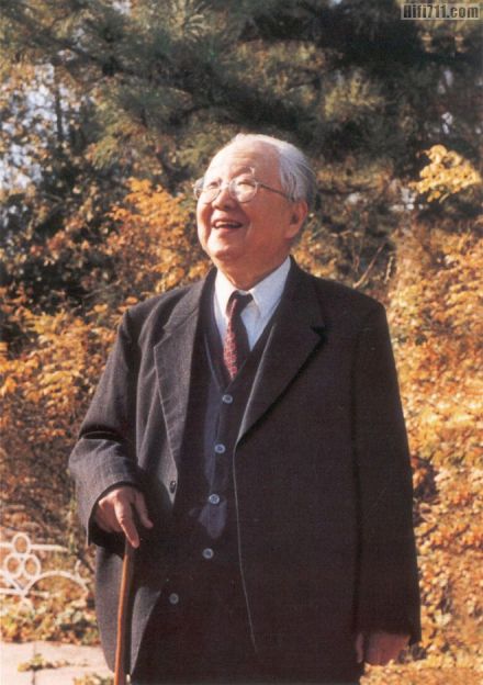 启功先生 启功先生