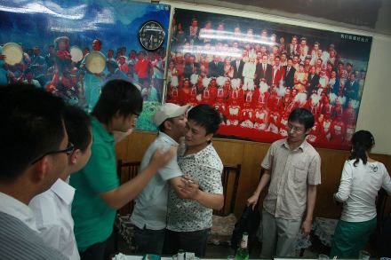 出席私人活动 出席私人活动