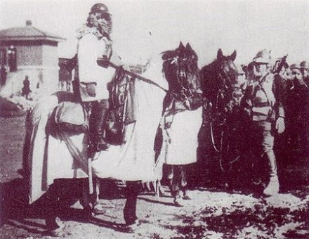 九一八事变中披上白色伪装的关东军骑兵 九一八事变中披上白色伪装的关东军骑兵