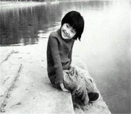 许晴儿时照片 许晴儿时照片