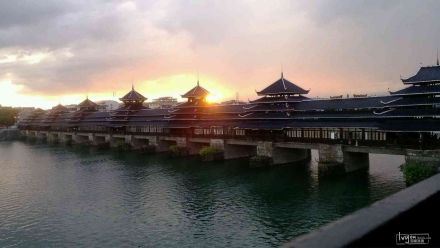 侗族龙津风雨桥 侗族龙津风雨桥