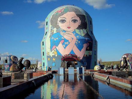 套娃广场主体建筑 套娃广场主体建筑