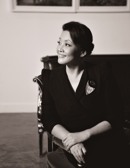 张兰个人的艺术照 张兰个人的艺术照